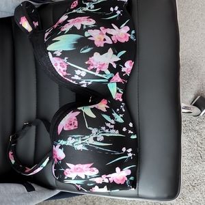 EUC - Ashley Stewart Butterfly Bra